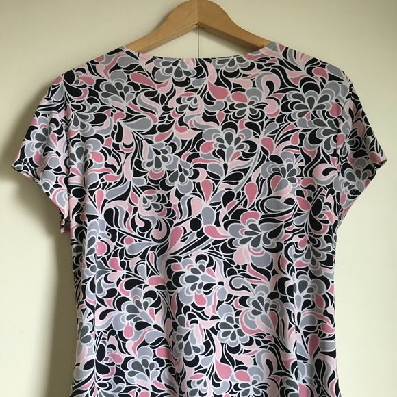 Retro Organic Print Stretchy Ruched Top - Picture 6 of 15